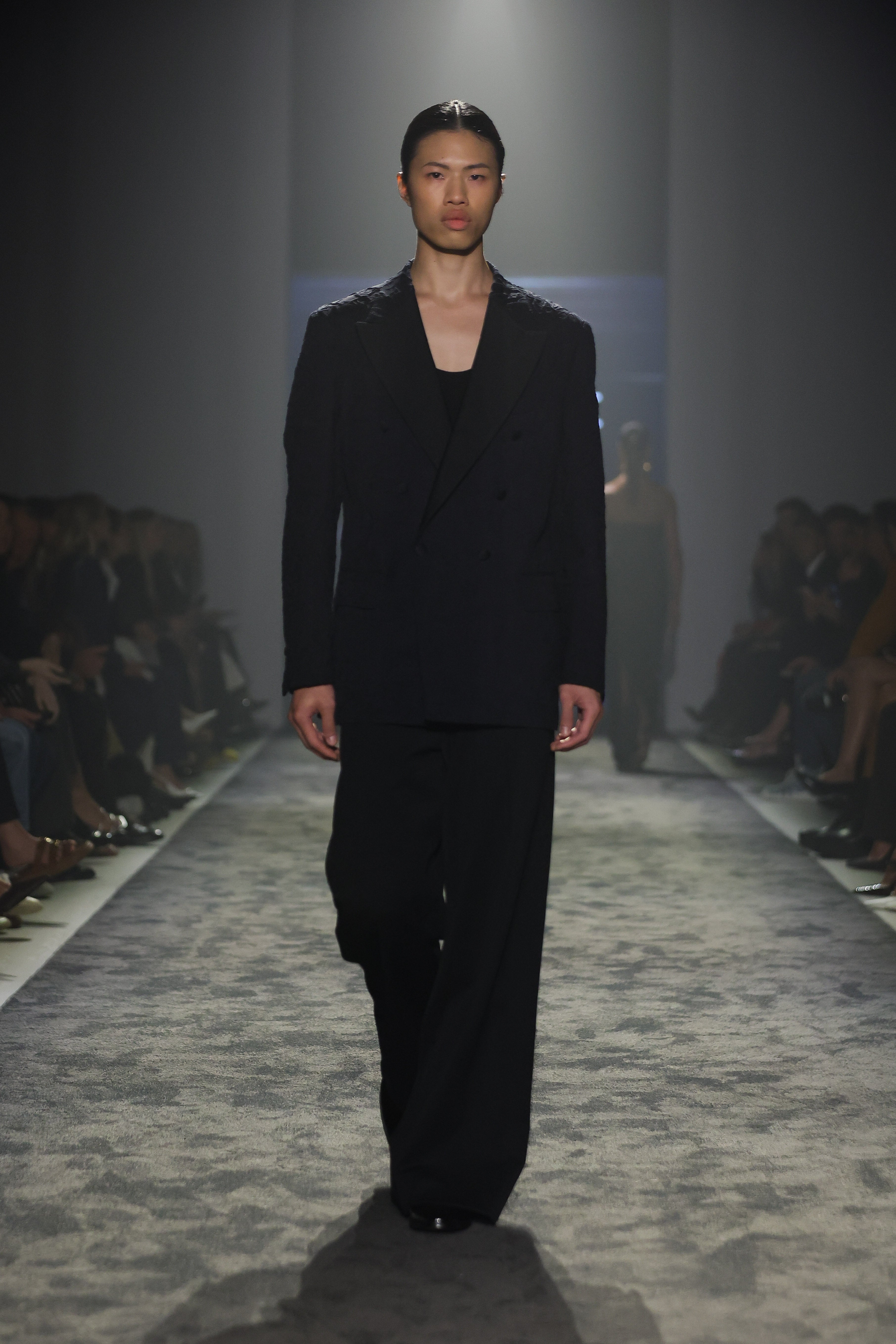 Look 28