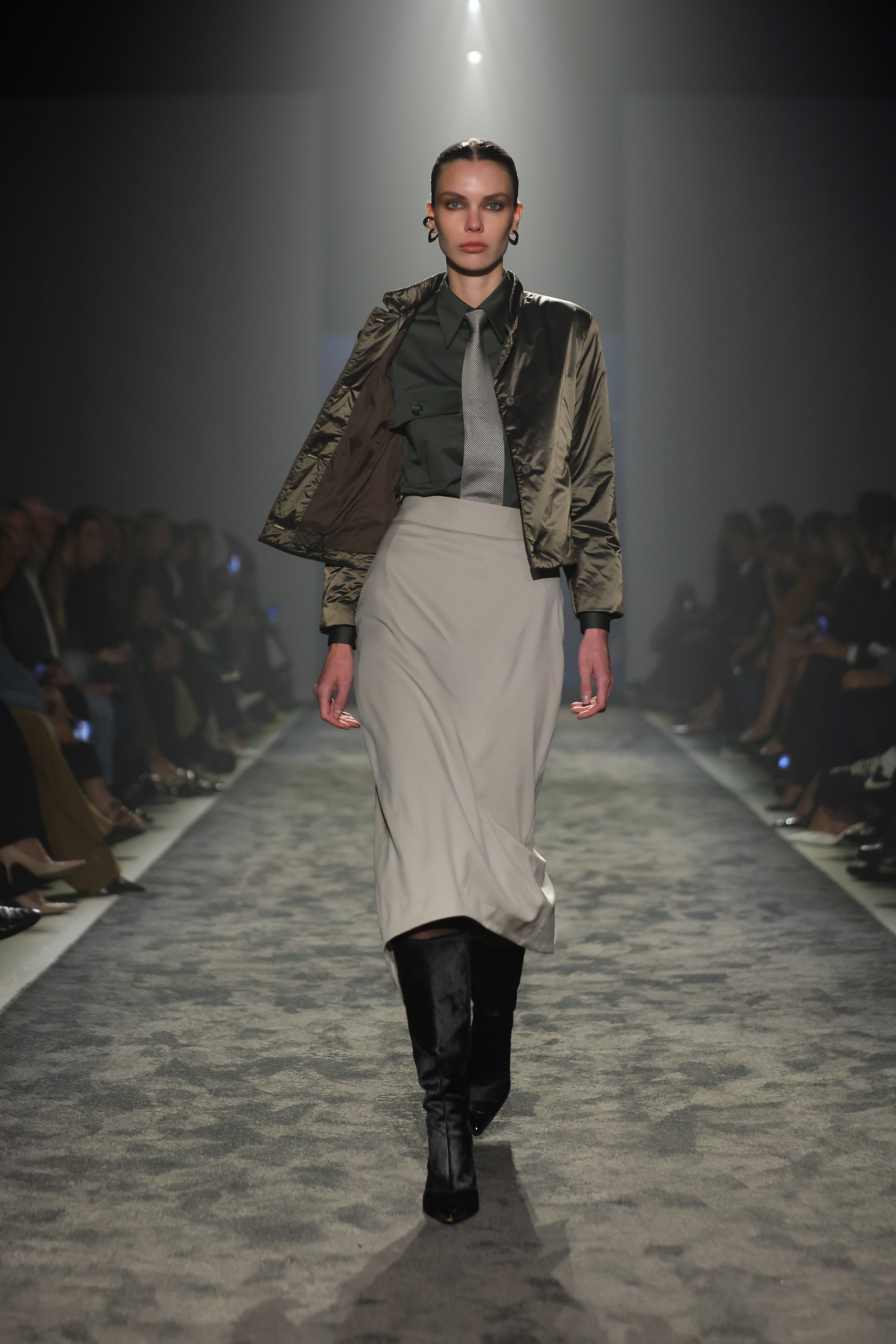 Look 4