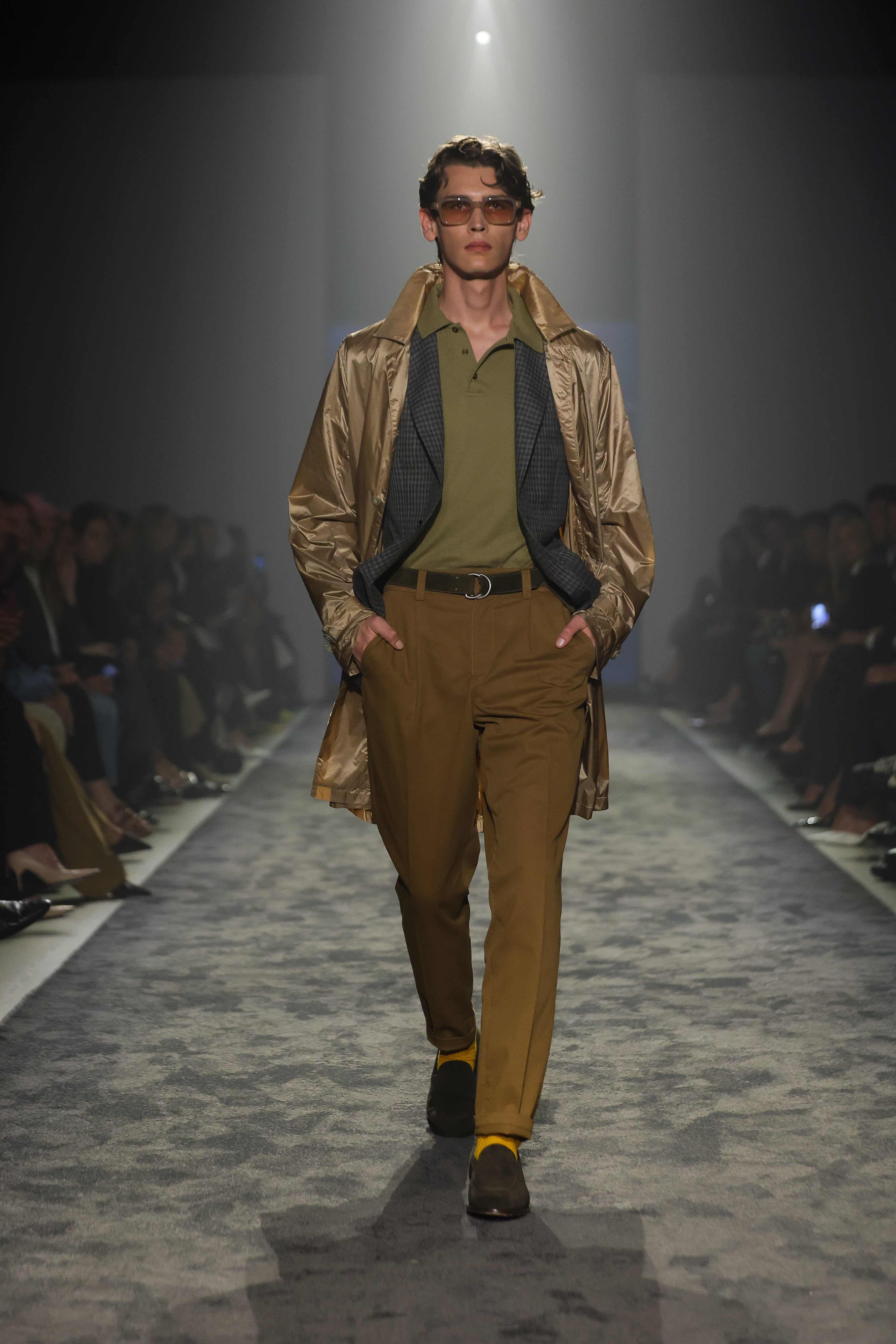 Look 4