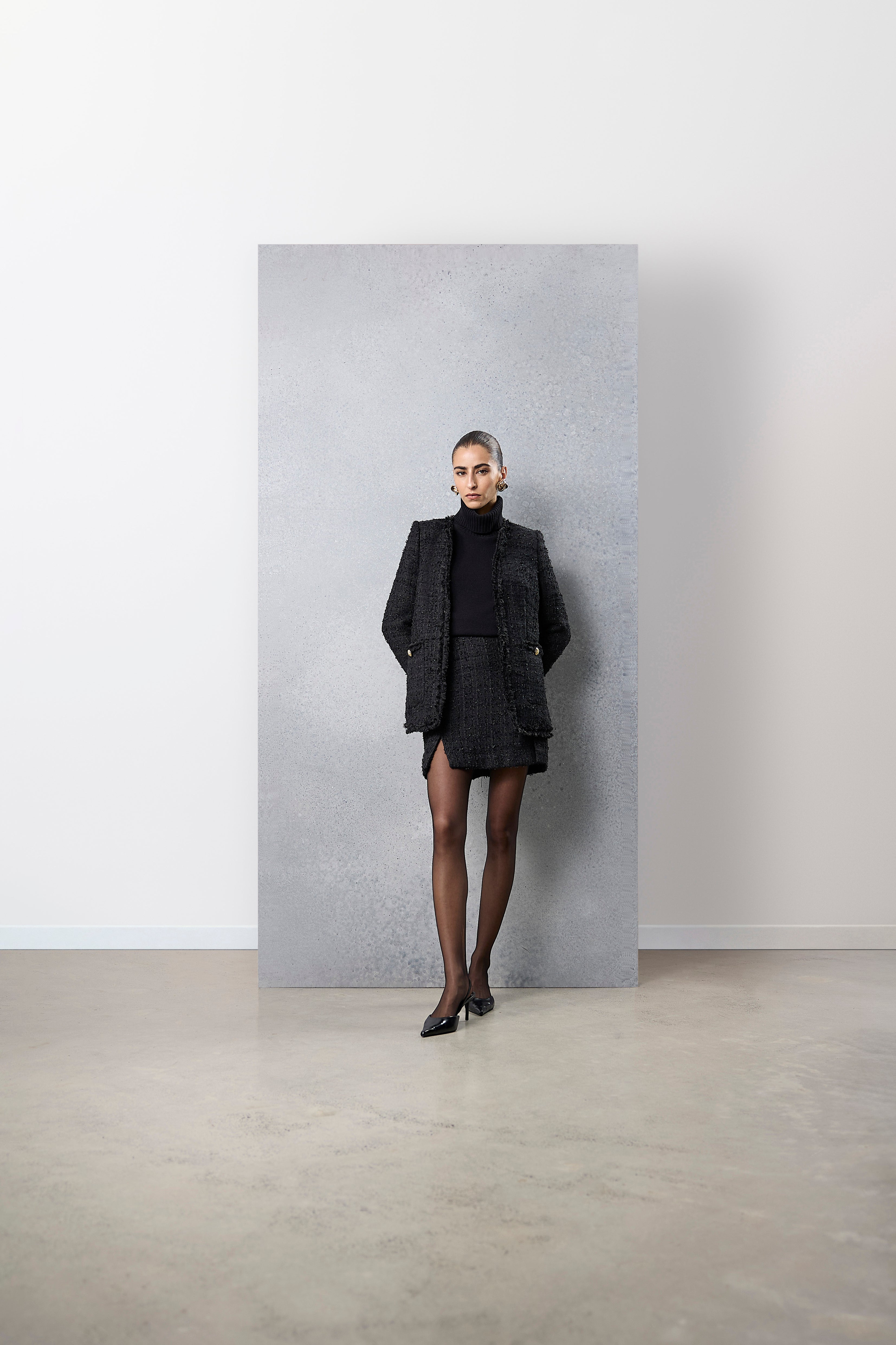 Black Tweed - Available Soon