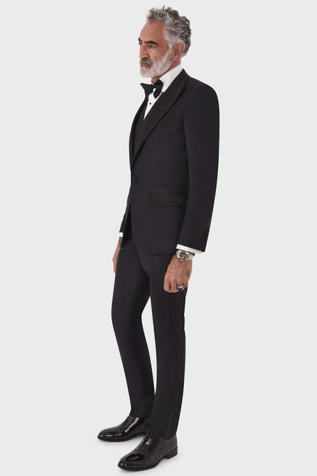 London Tuxedo Wide Peak