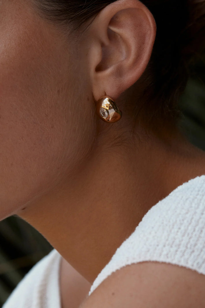 Amber Sceats - Waterlily Earrings