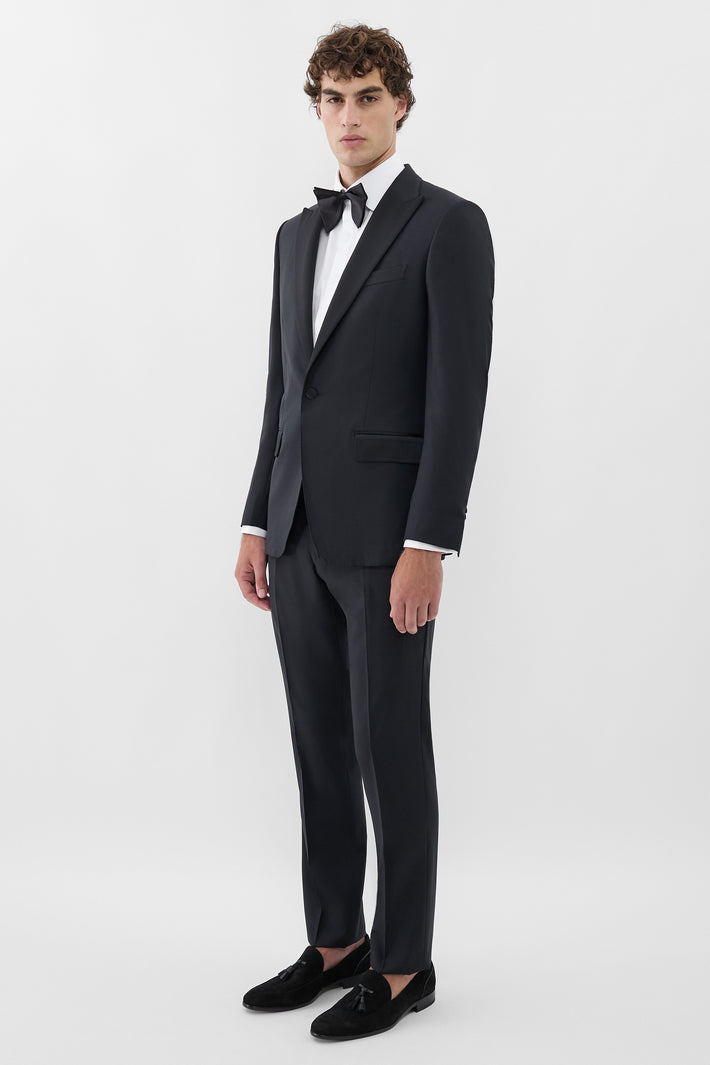 London Tuxedo Wide Peak