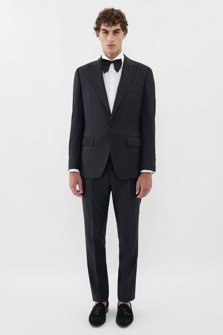 London Tuxedo Wide Peak