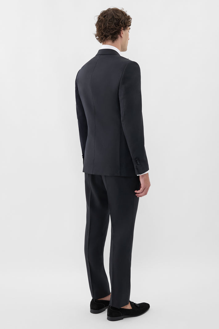 London Tuxedo Wide Peak