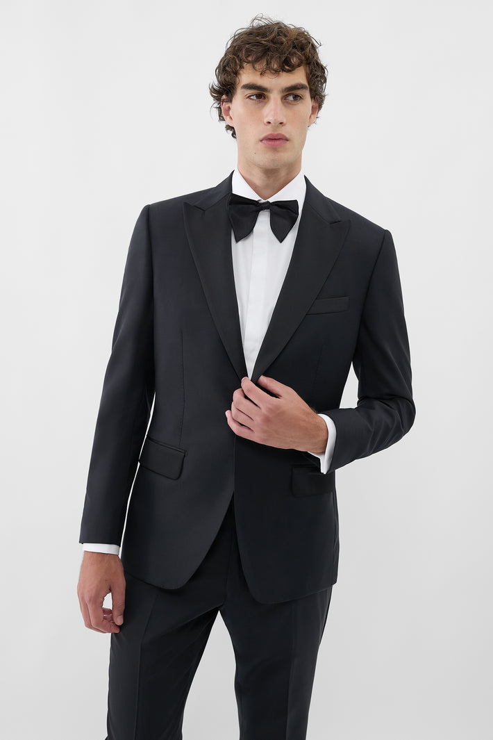 London Tuxedo Wide Peak