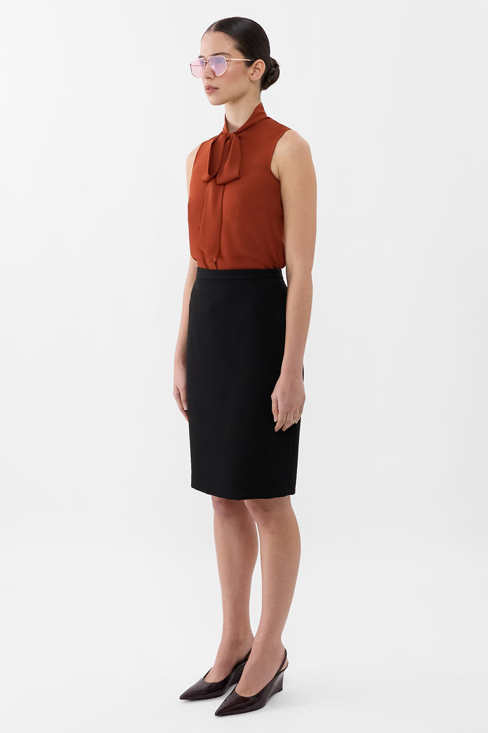 Signature Crepe Pencil Skirt