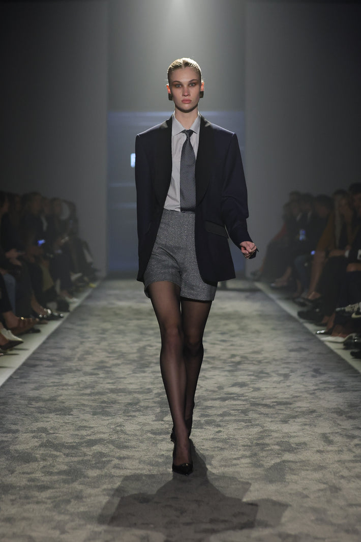 Look 25