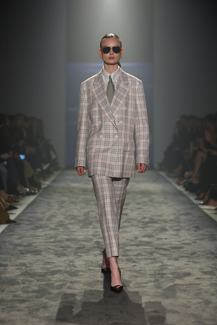 Look 9