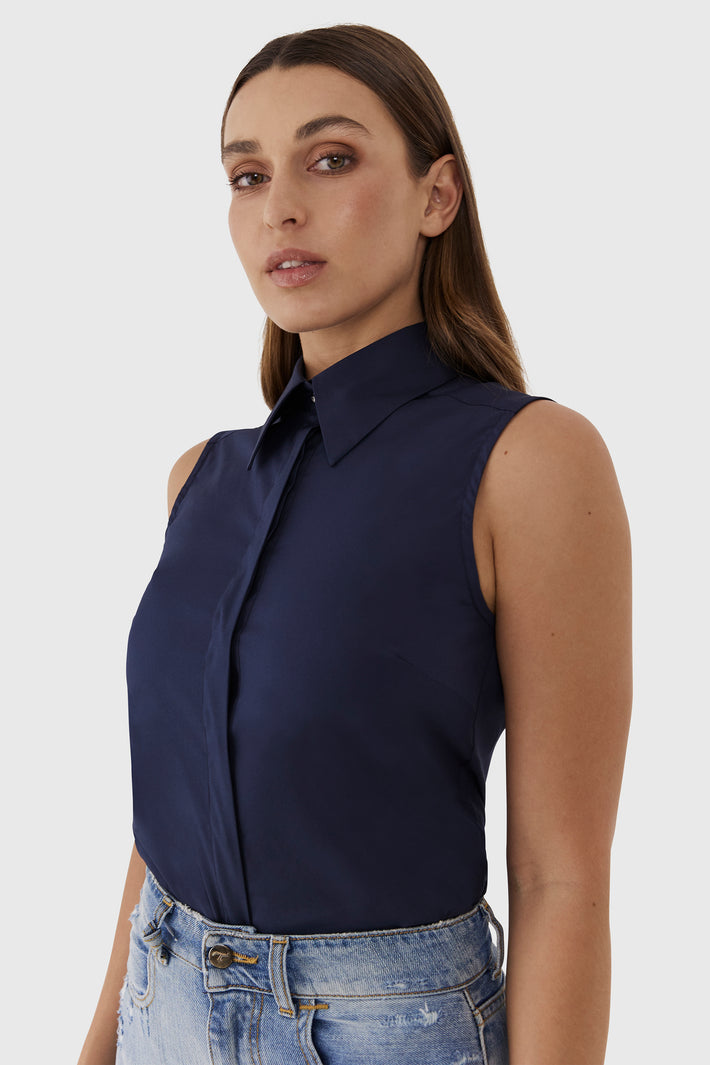 Nerridah Sleeveless Shirt