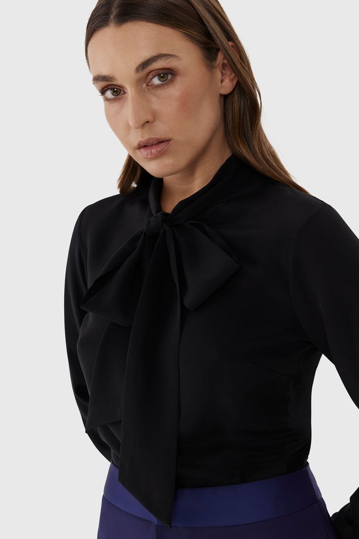 Norah Bow Blouse – Farage