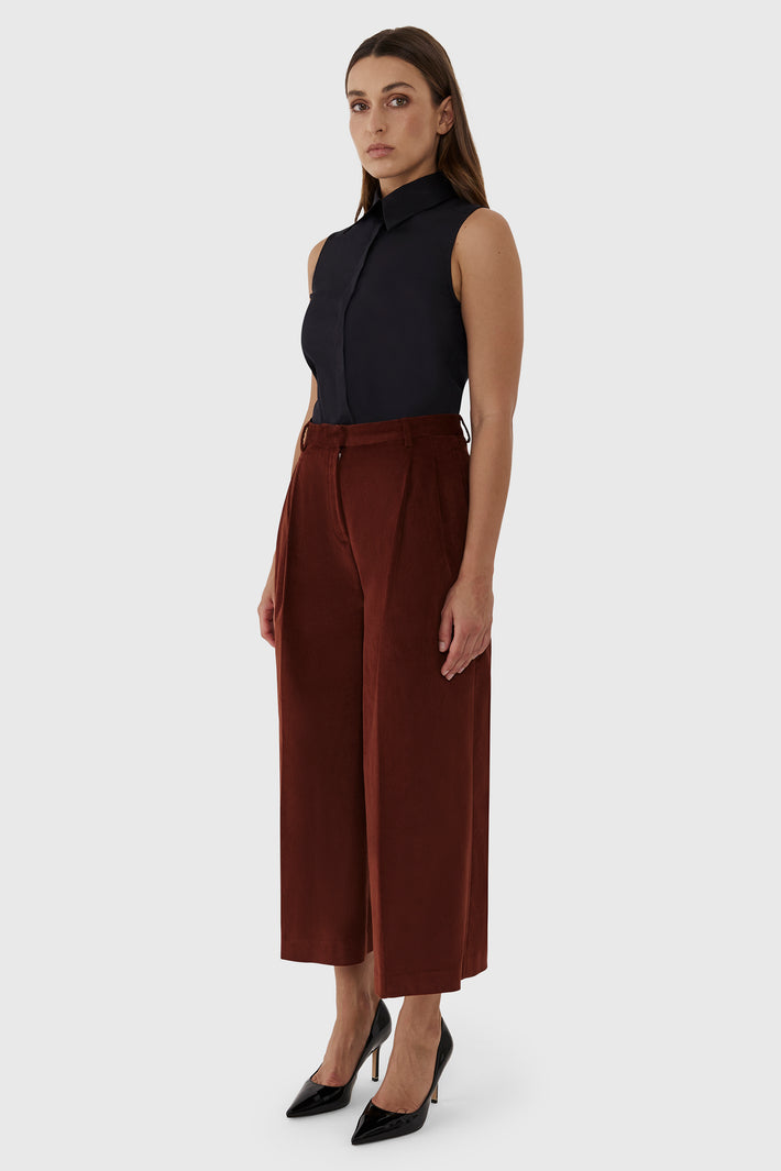 Nerridah Sleeveless Shirt