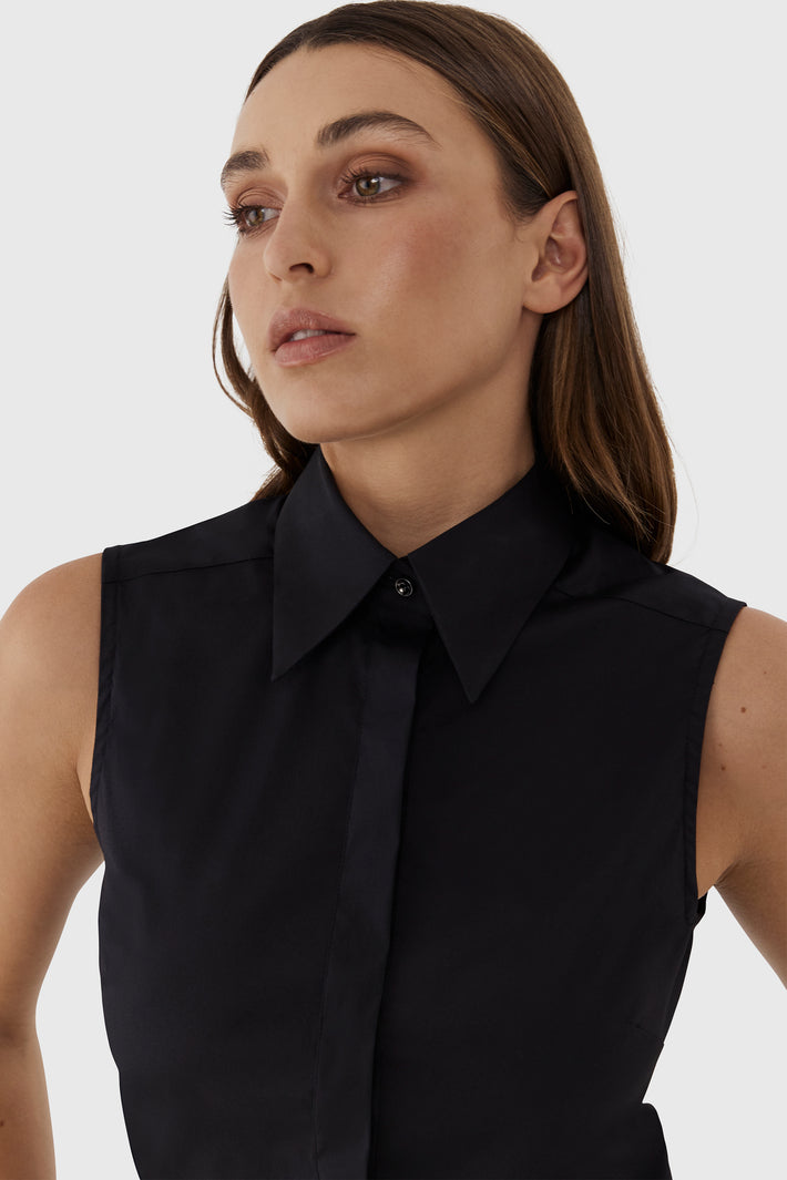 Nerridah Sleeveless Shirt