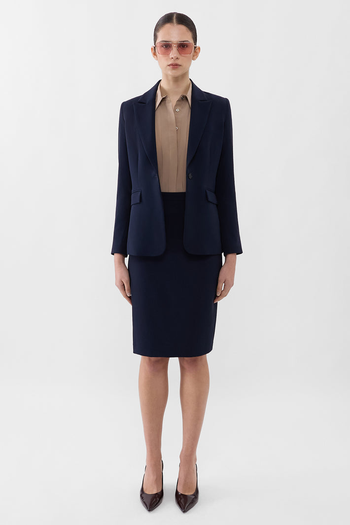 Signature Crepe Blazer