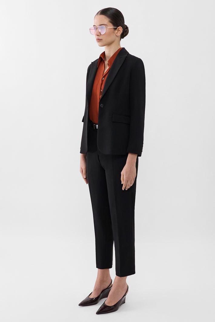 Signature Crepe Blazer