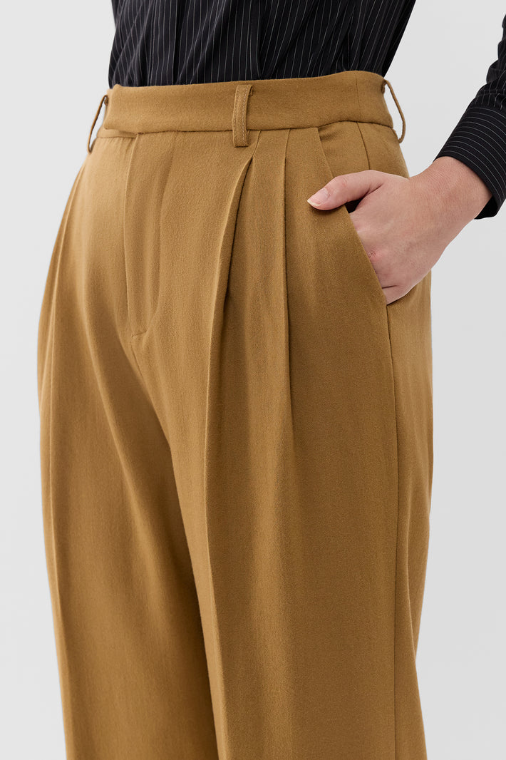 Pleated Wide Leg Trouser