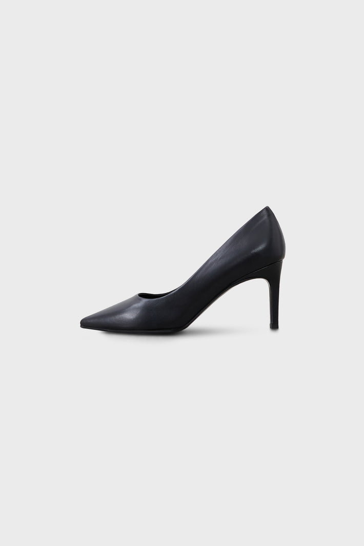 Classic Leather Pump