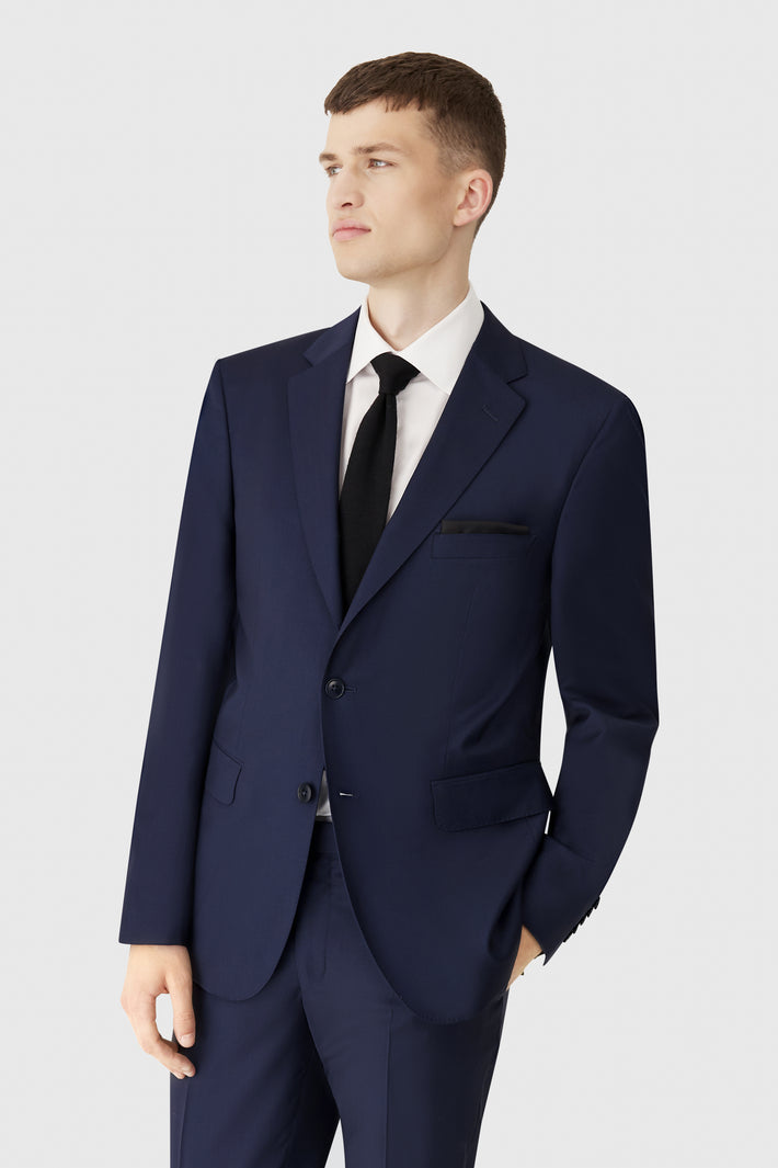 Zero-Weight Suit Jacket