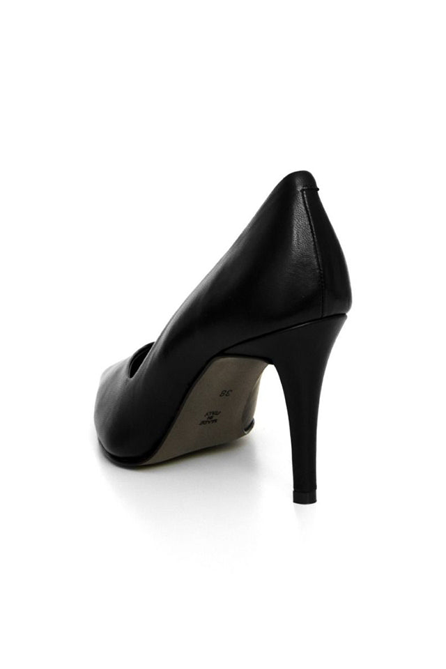 Esme Pump in Black